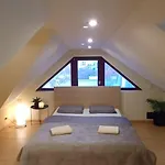 Rooftop Deluxe Апартаменты Прага